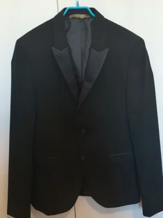 Americana de vestir hombre negra