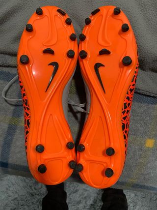 Zapatillas Fútbol Nike 11 Césped Naranja