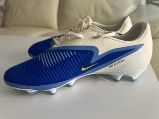 Scarpe da calcio Nike Phantom Skin nuove
