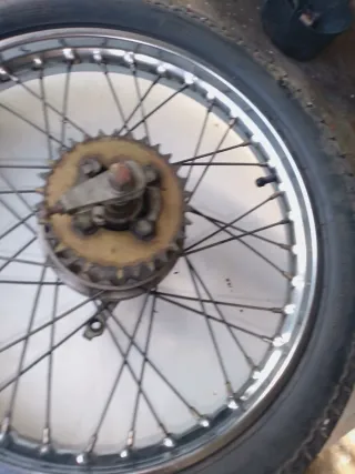 Llanta Trasera Derbi Variant Mundial 16"