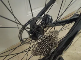 2025 Bicicleta Gravel Carbono GRX 810