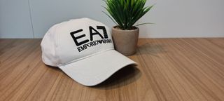 Blanca Gorra ( Excelente estado ) UNISEX