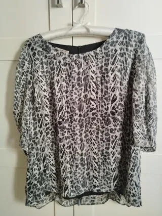 Conjunto Top Media Manga y Camisola