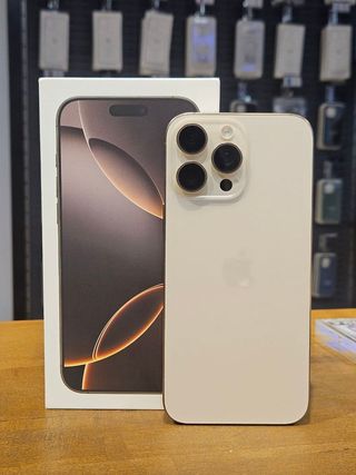 IPHONE 16 PRO MAX 256GB DESERT 98% BATERÍA