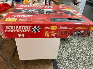 Scalextric Compact F1 1:43 Sin coches