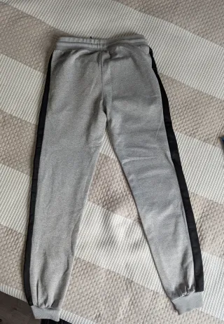 Lote Ropa Niño/a Ellesse/Puma 9-10 Años