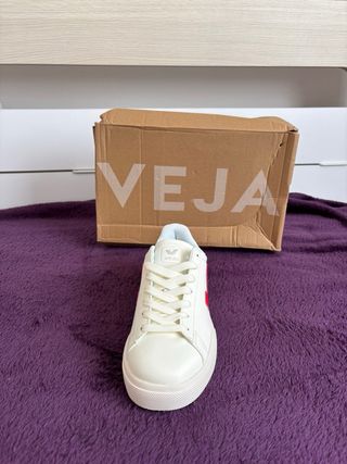 Veja Esplar Blancas Rojas