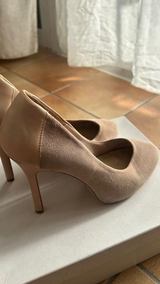 Tacones beige rosa
