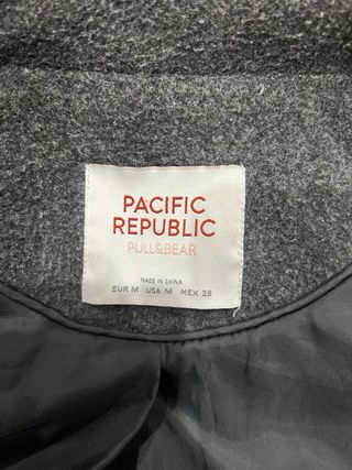 Abrigo gris Republic talla única