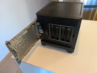 Server HP MicroServer Gen8 16GB RAM