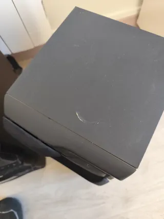 Equipo de música JVC con entrada auxiliar