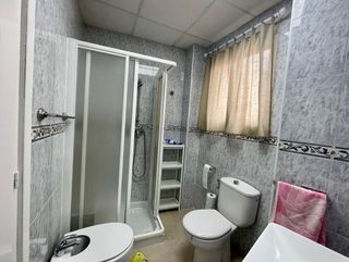 SE VENDE PISO 4 HABITACIONES