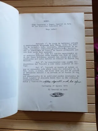 Libro sobre el colegio de abogados