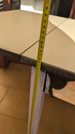 Mesa de madera extensible rosa