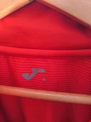 Chaqueta Oficial RFEA Joma Roja y Dorada