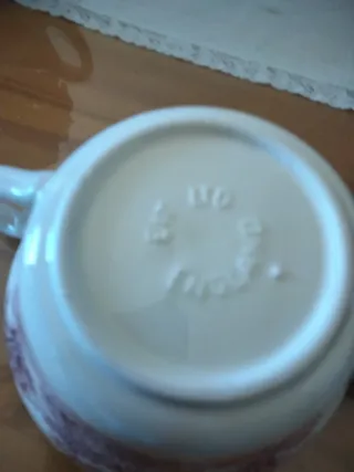 Juego de Sopera Porcelana Rosa y Blanca