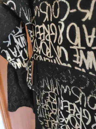 Camiseta larga estampada letras