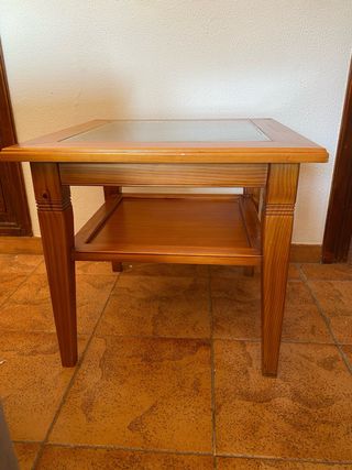 Mesa auxiliar madera y cristal