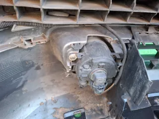 Parachoques Renault Megane II Gris.