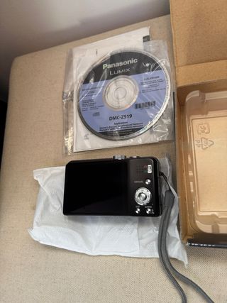 Panasonic Lumix ZS19