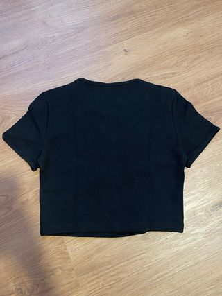 Crop top Adidas negro