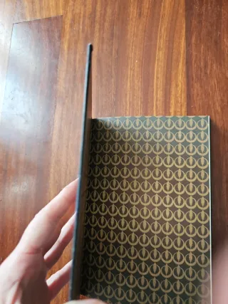 Una herencia peligrosa / A Dangerous Legacy (AM...