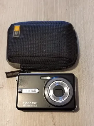 Macchina fotografica DIKOM con SD 2GB