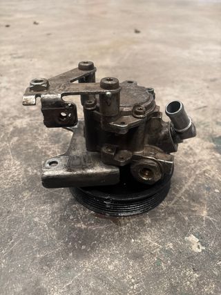 Bomba Dirección BMW Serie 3