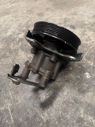 Bomba Dirección BMW Serie 3
