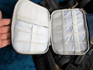 Lote Carteras y Pouchs Varios