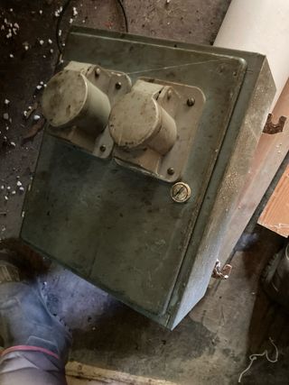 Cajas Eléctricas Antiguas