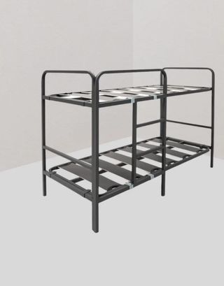 Letto a castello + 2 materassi