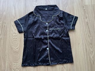 Pijama negro con rayas S