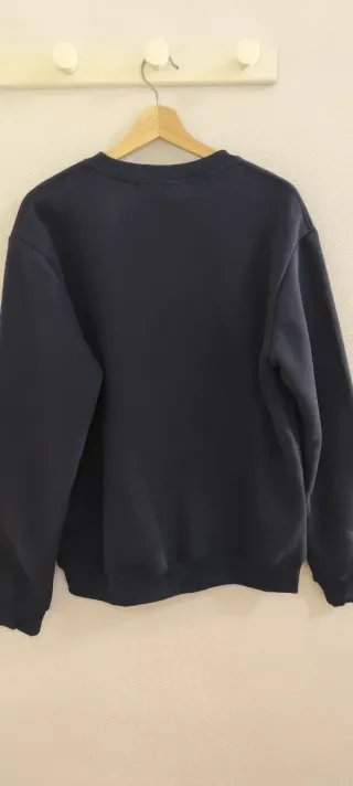 Sudadera Carhartt azul logo bordado