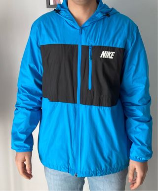Chaqueta Nike impermeable