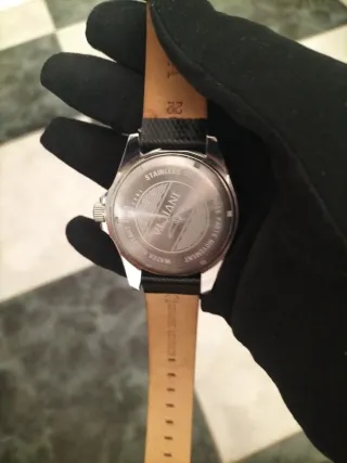 Reloj Invicta Hombre color azul