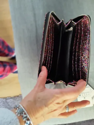 Cartera Stradivarius Glitter Multicolor