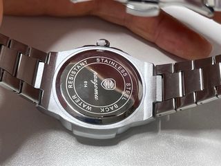 Reloj Poedagar Azul y Plateado