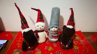 Pupazzetti fermaporta natalizi in tessuto