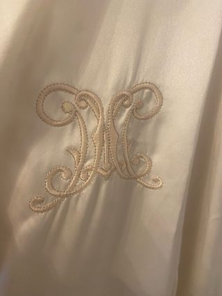 Blusa/chaqueta blanca de Modital