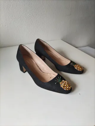 Zapatos Zara Tacón Piña Dorada
