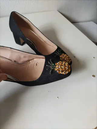 Zapatos Zara Tacón Piña Dorada