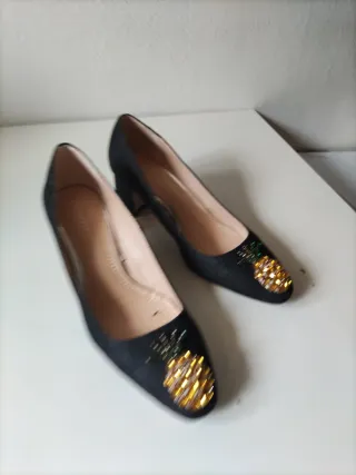 Zapatos Zara Tacón Piña Dorada
