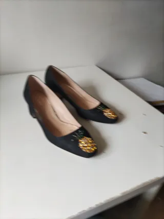 Zapatos Zara Tacón Piña Dorada