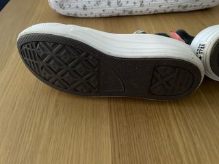 Botas Converse Negras y Rosas