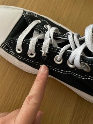 Botas Converse Negras y Rosas