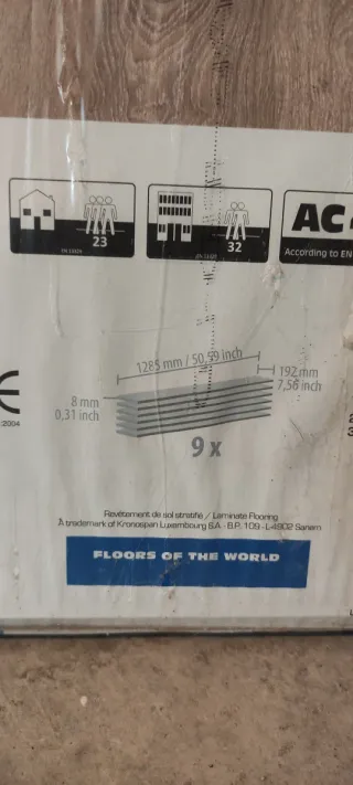 Suelo laminado Lamikron 8mm AC4