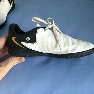 Botas de fútbol Junior Nike Phantom Talla 33