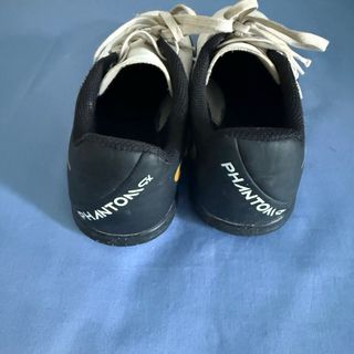 Botas de fútbol Junior Nike Phantom Talla 33