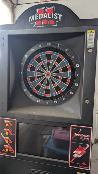 Máquina de Dardos Medalist Spectrum ExTec